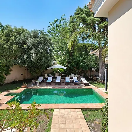 Olmo Tree Villa *