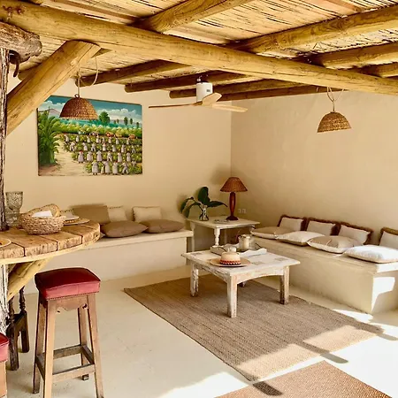 Olmo Tree Villa
